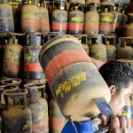 महंगाई की मार -अब से 12 की जगह मिलेगे केवल 4 सब्सिडी वाले गैस सिलेंडर
