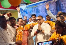 बलिया में दलित चौपाल का आयोजन,लोगों से आत्मीय संवाद।