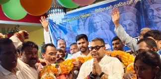 बलिया में दलित चौपाल का आयोजन,लोगों से आत्मीय संवाद।