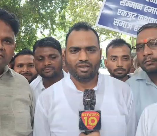 सम्राट अशोक की प्रतिमा की मांग को लेकर उमड़ा कुशवाह समाज, SDM को सौंपा ज्ञापन