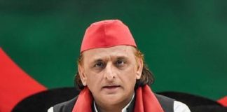 अखिलेश यादव का बड़ा ऐलान: सपा सरकार बनी तो महिलाओं को हर साल मिलेंगे 40 हजार रुपये